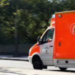 ambulance-ge0da3f4dd_640